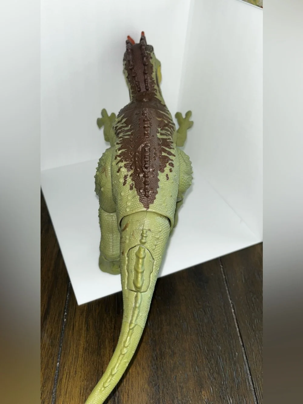 Jurassic World Dominion Massive Yangchuanosaurus 14.5” Action Figure